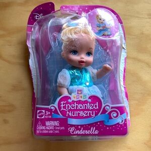 Disney Enchanted y2k Nursery Cinderella doll